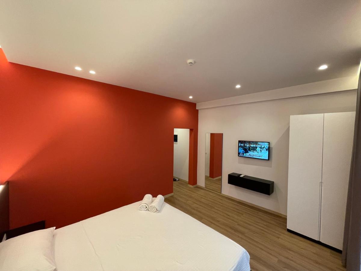 Ladi Hotel