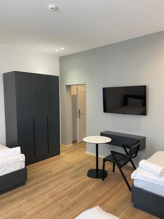Ladi 4* Tirana