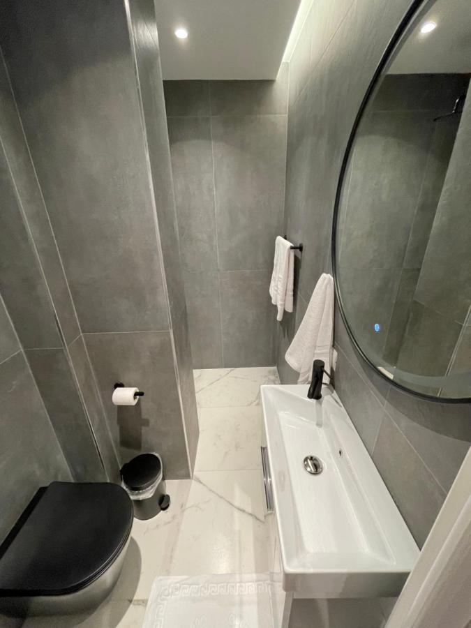 Ladi 4* Tirana